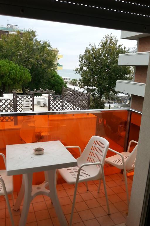 Residence Nocchiero Riccione Luaran gambar
