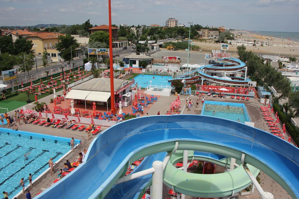 Residence Nocchiero Riccione Luaran gambar